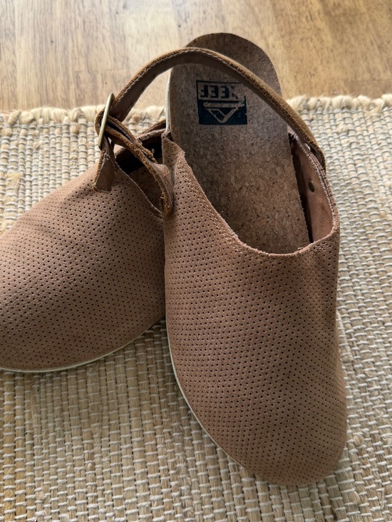 REEF MEN SIZE 10  strapped mules tan Cushion Sage Suede Slip-On Clogs Boho main image 5